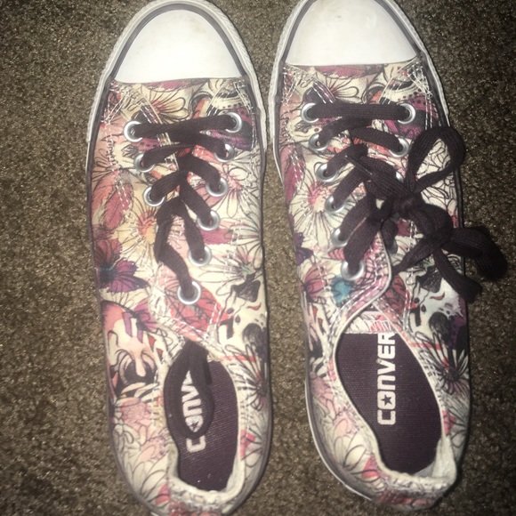 converse flower sneakers